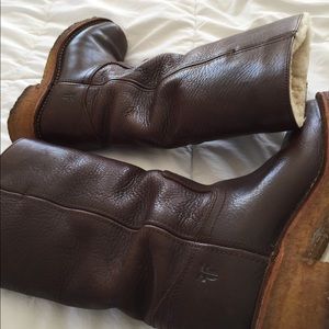 Frye Campus Shearling mid-calf boots